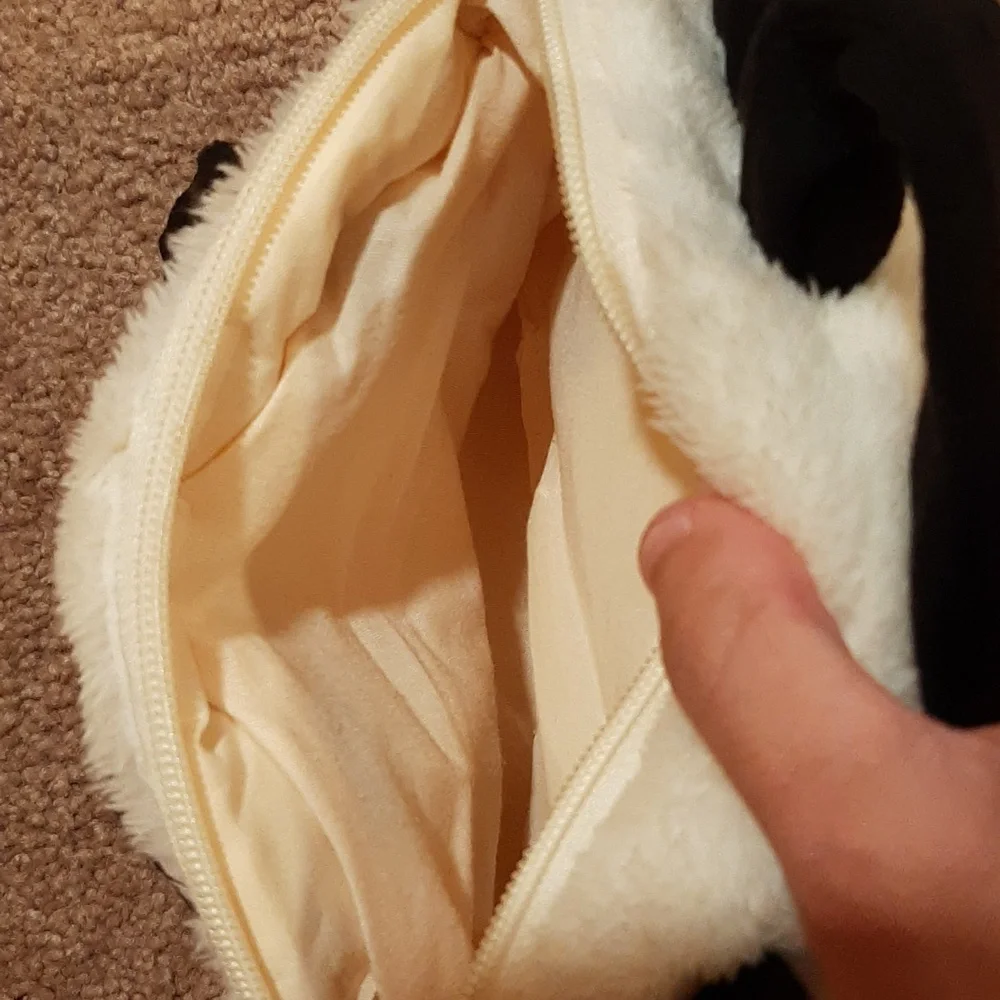 Soft Panda Bear Mini Handbag - Picture 6 of 7